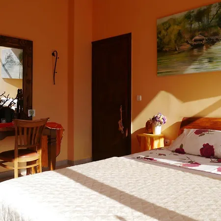 Casa Di Luce Bed & Breakfast Agia Marina (Attica)