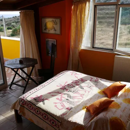 Casa Di Luce Bed & Breakfast Agia Marina (Attica)